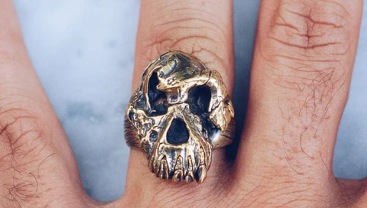 How Skull Symbols Express Individuality and Personal Identity
