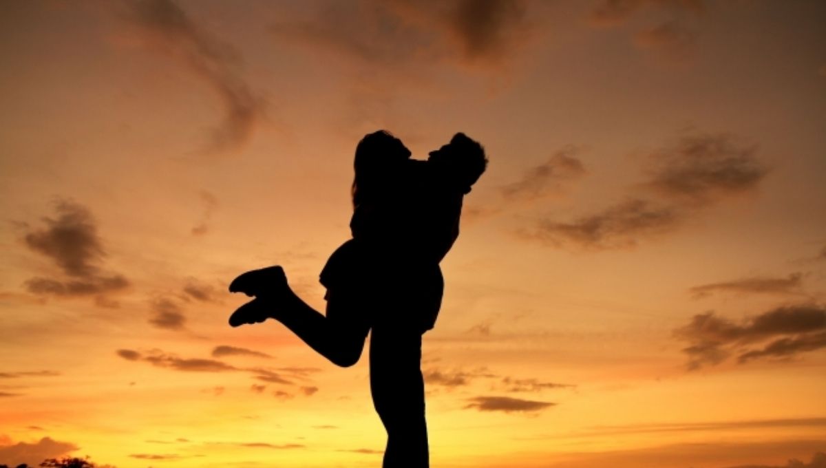 Venus Square Mars Synastry: All You Need To Know