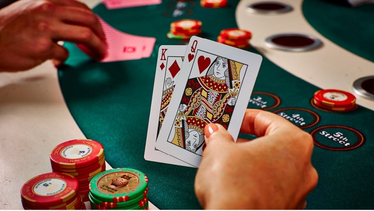 Comparative Analysis: The King of Clubs vs. Other Suit Kings