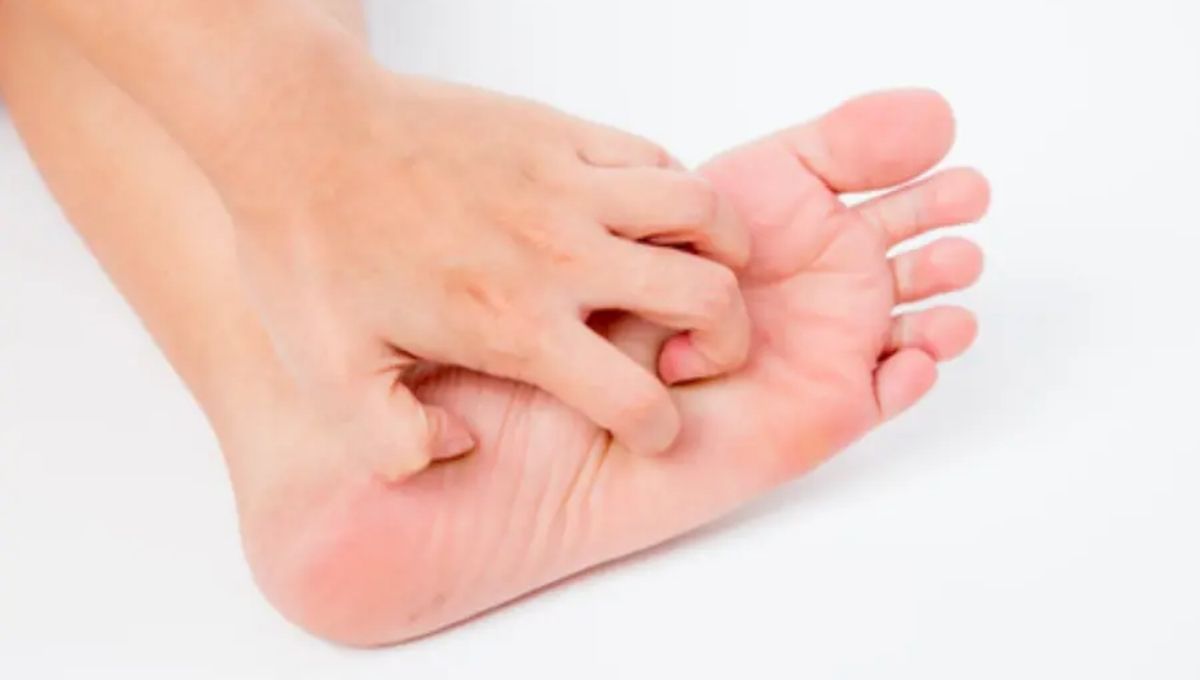 Introduction: Why Right Foot Itching Captures Attention