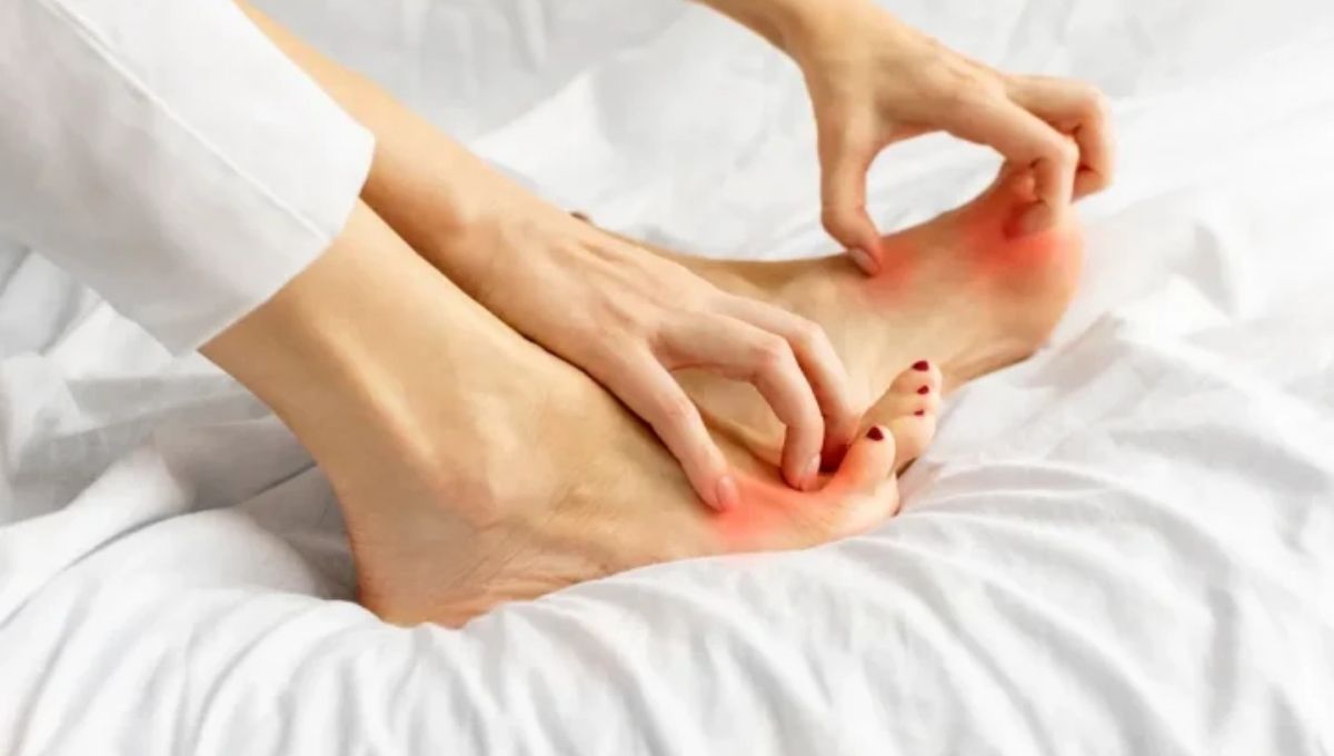 Itchy Feet at Night Spiritual Meaning