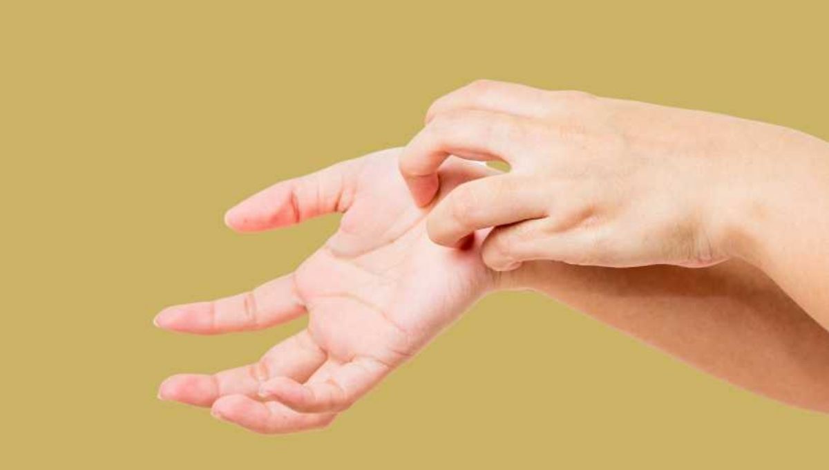 Right Hand Itching and Personal Energy