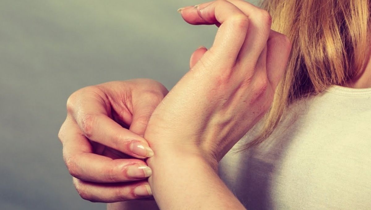 The Link Between Right Palm Itching and Energy Flow in the Body